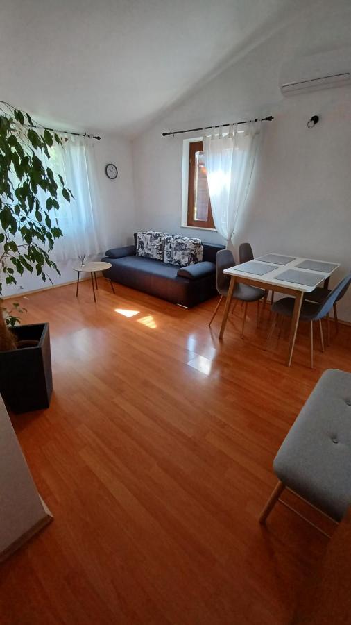 Apartment Damiani ウマグ エクステリア 写真